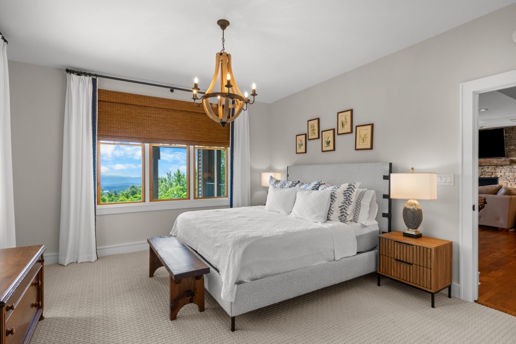 100 Meadow Ridge Drive-062326-083