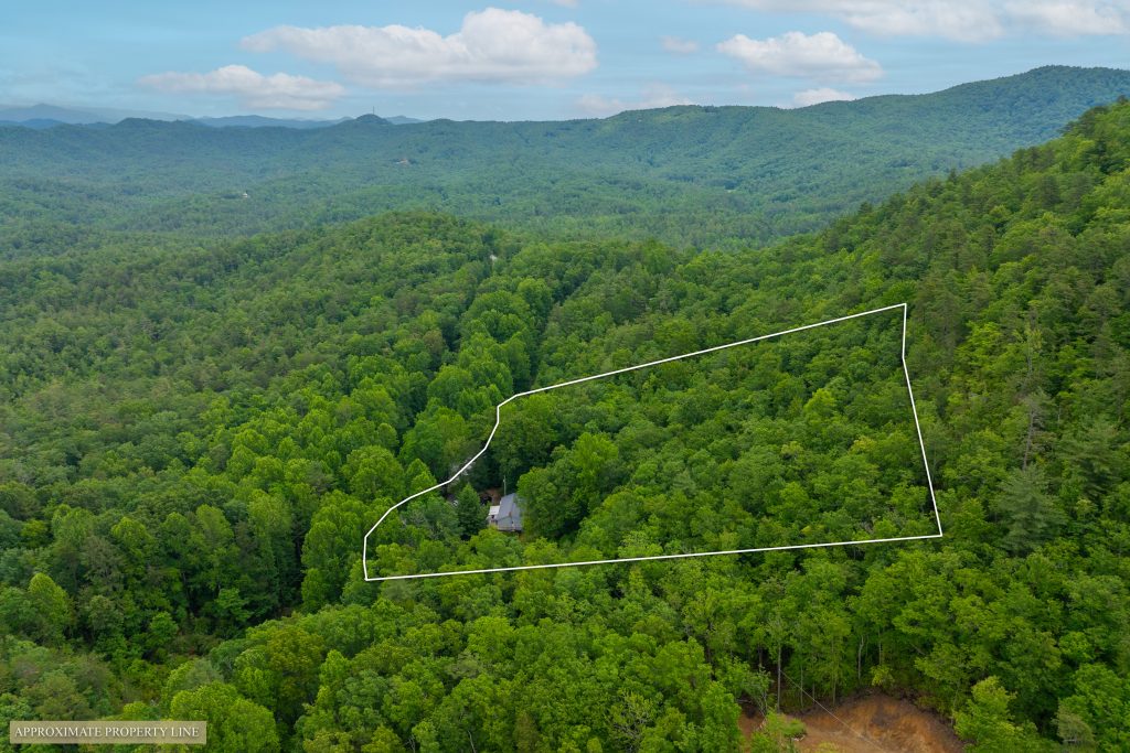 125 Round Mountain Road-060326-35
