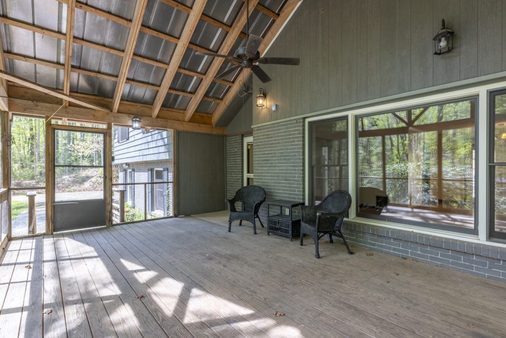 138 Stillwagon Lane-042726-09