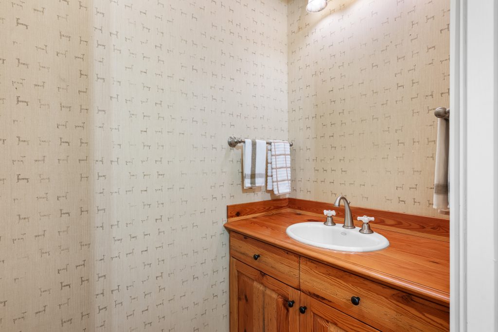 1957 Cold Mountain Road-050826-009