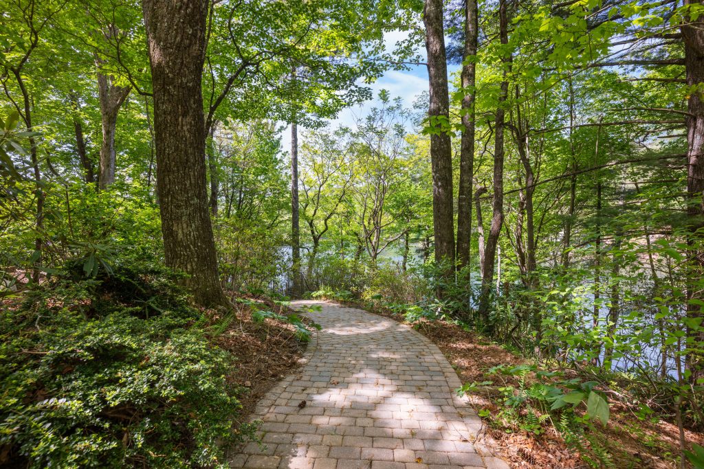 1957 Cold Mountain Road-050826-115