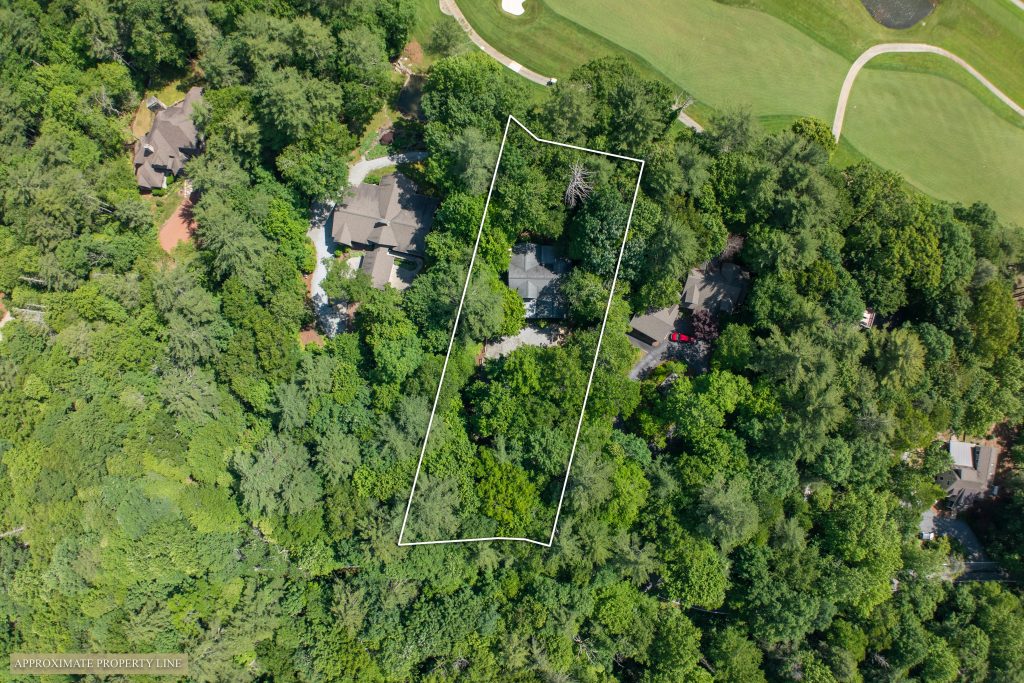 250 Fairway Drive-061126-01