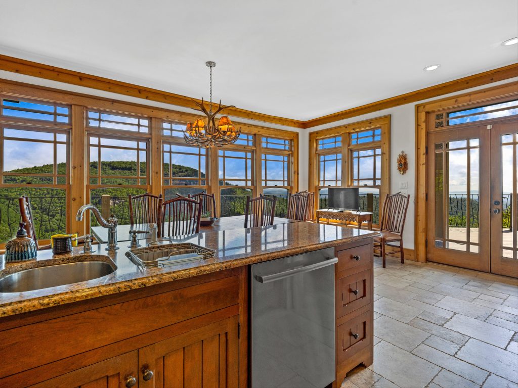 36-770 Meadow Ridge Dr-36