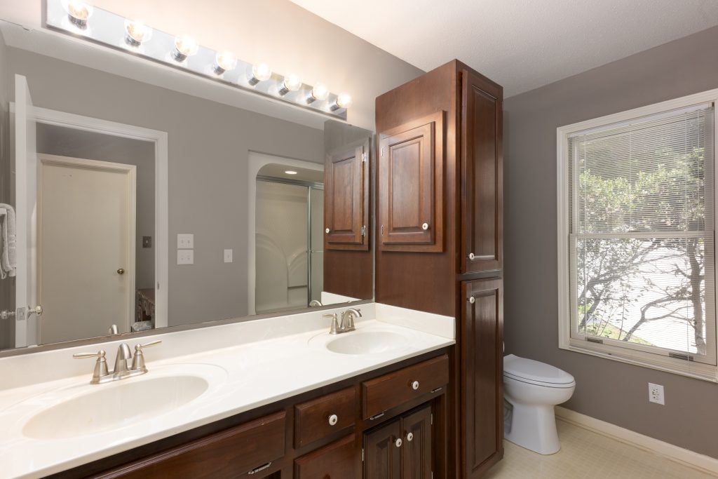 516 Cherokee Trace-042726-28