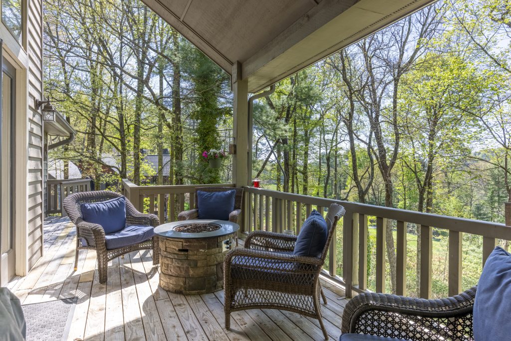 516 Cherokee Trace-042726-31
