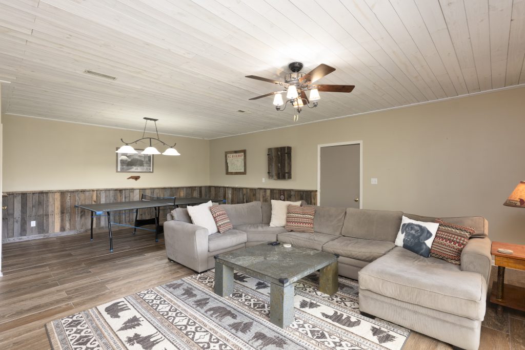 516 Cherokee Trace-042726-41