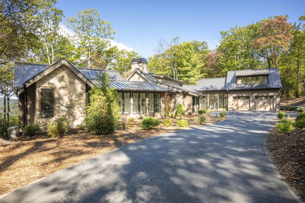 519 Eagle Drive-100325-02