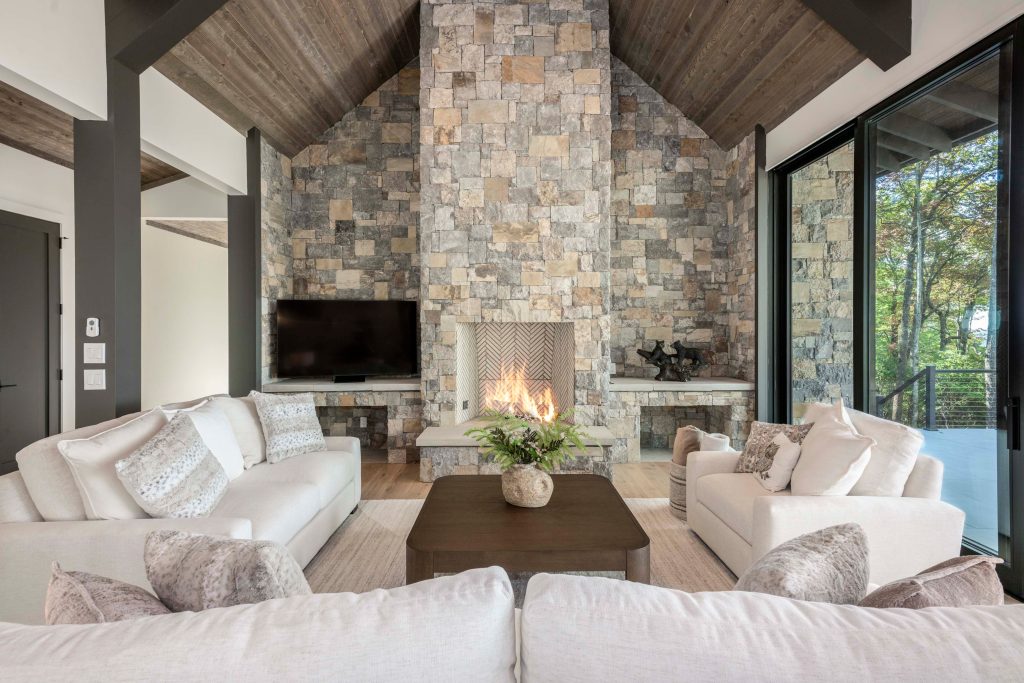 519 Eagle Drive-100325-09