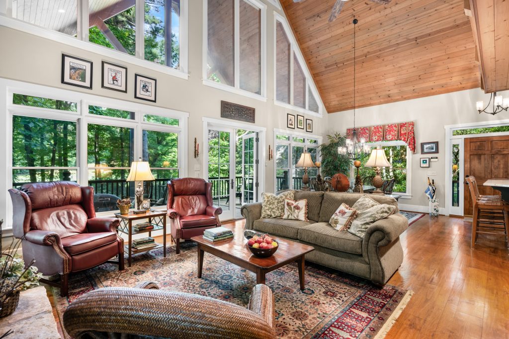 575 Seminole Way-083126-11