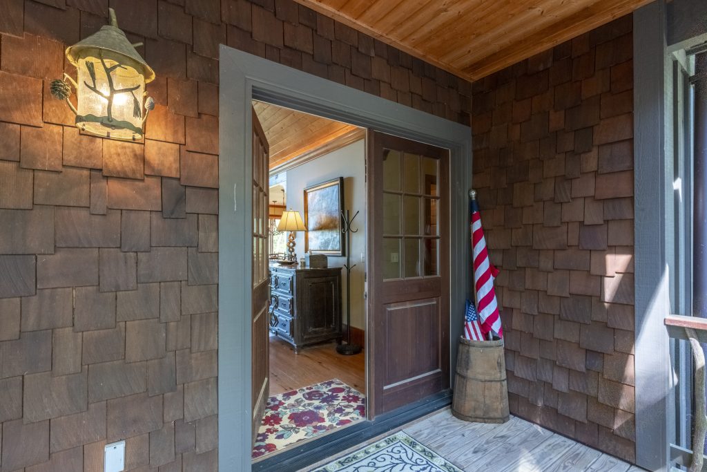 601 Hawk Mountain Road-042226-02