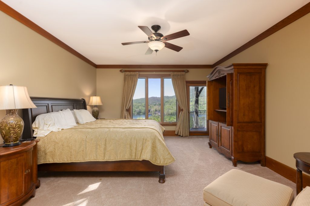 601 Hawk Mountain Road-042226-15