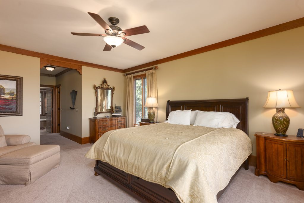 601 Hawk Mountain Road-042226-17