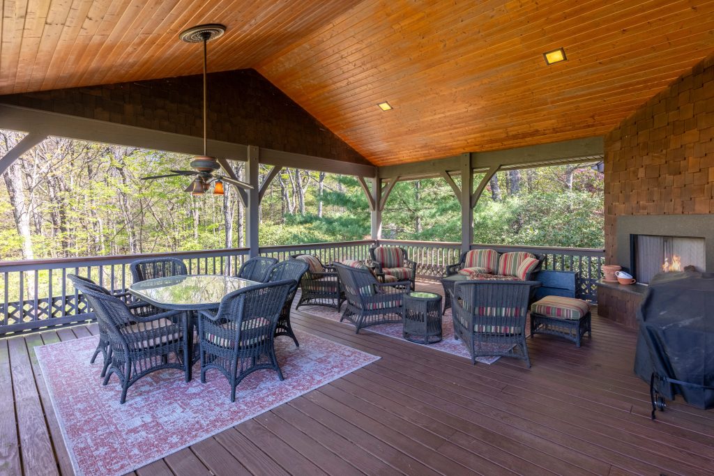 601 Hawk Mountain Road-042226-22