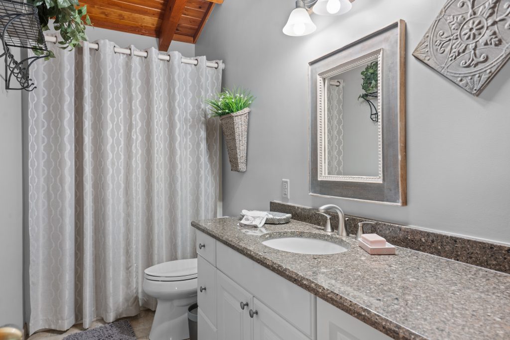 73 Lake Point Drive-081326-40