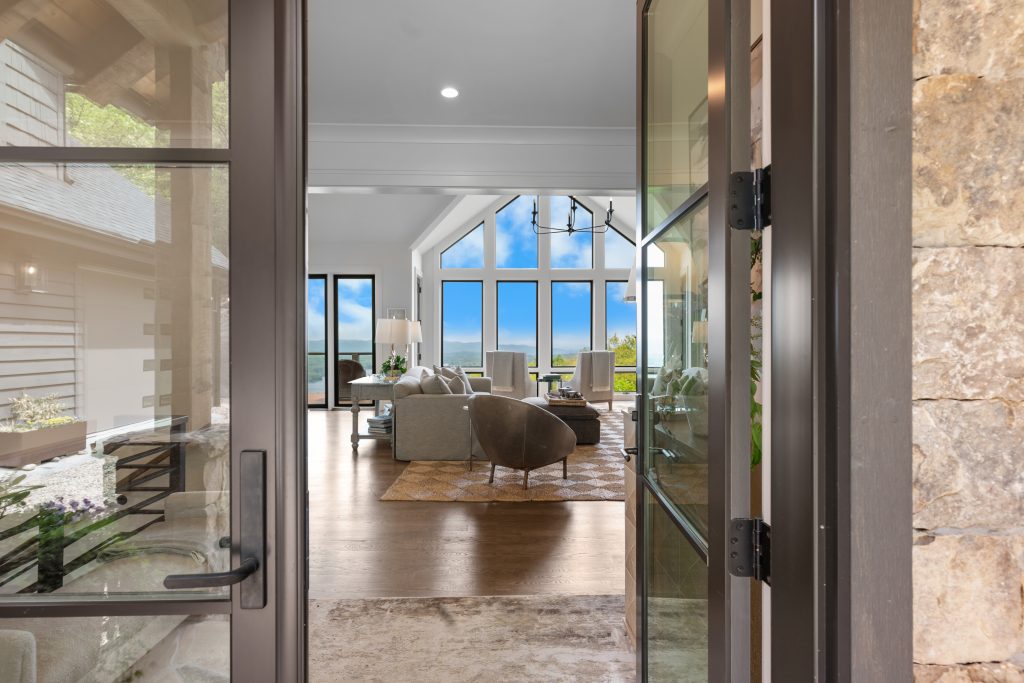 96 Moltz Court-050726-06