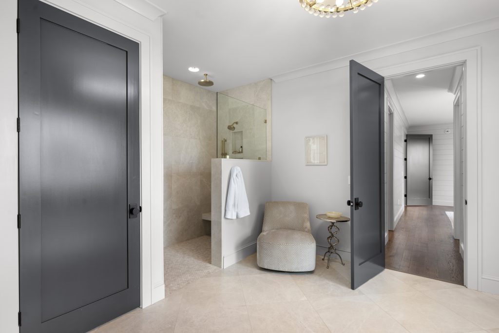 96 Moltz Court-050726-29