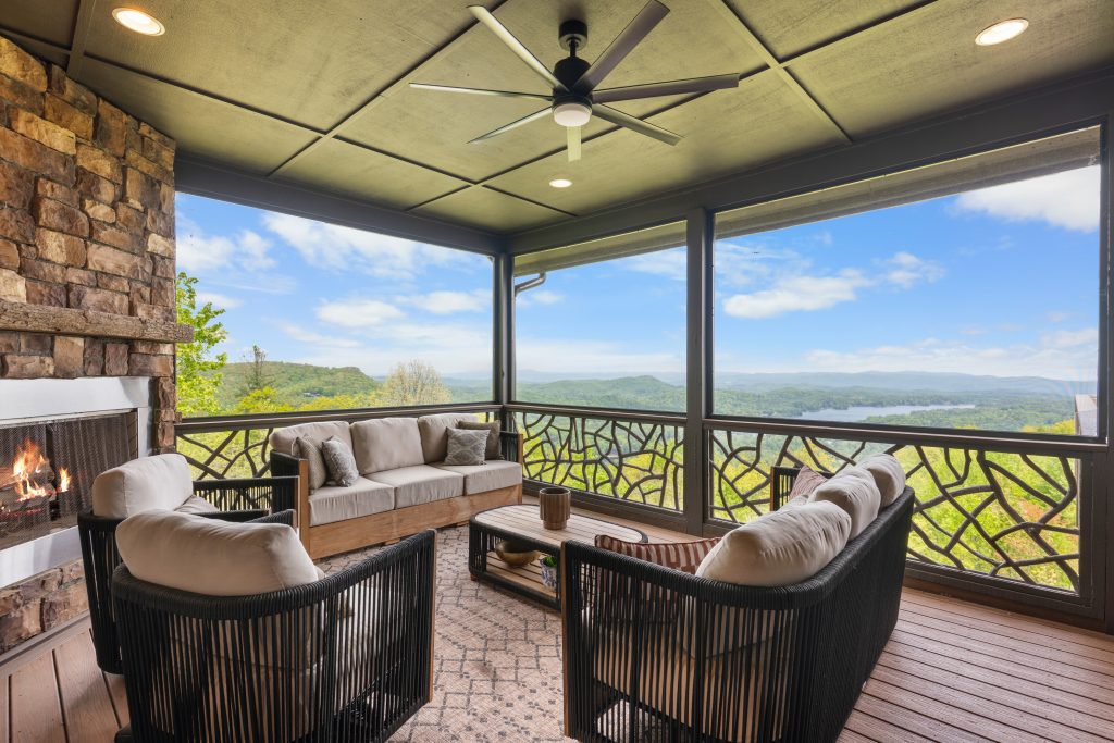 96 Moltz Court-050726-33