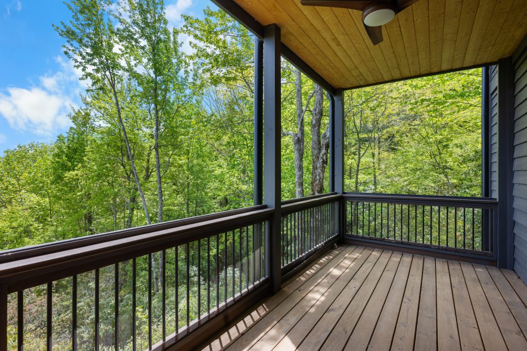 96 Moltz Court-050726-46