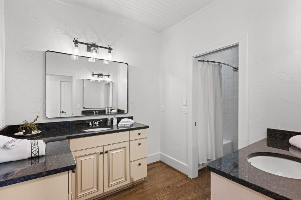 96 Moltz Court-050726-49