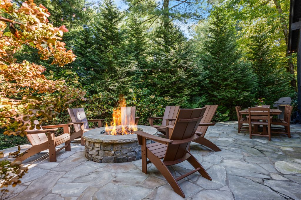 17 Club Cottages Way-100126-41
